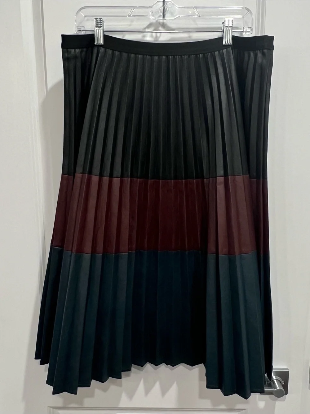 BCBGMaxAzria Black, Burgundy & Teal Pleated Midi Skirt - Picture 6 of 9